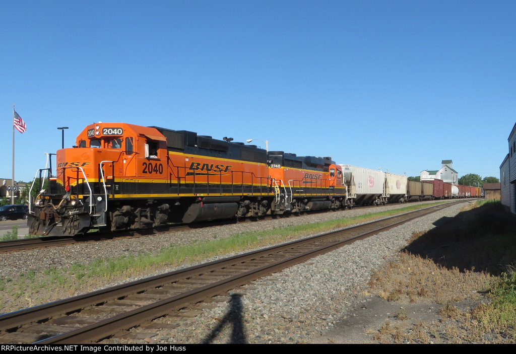 BNSF 2040 East